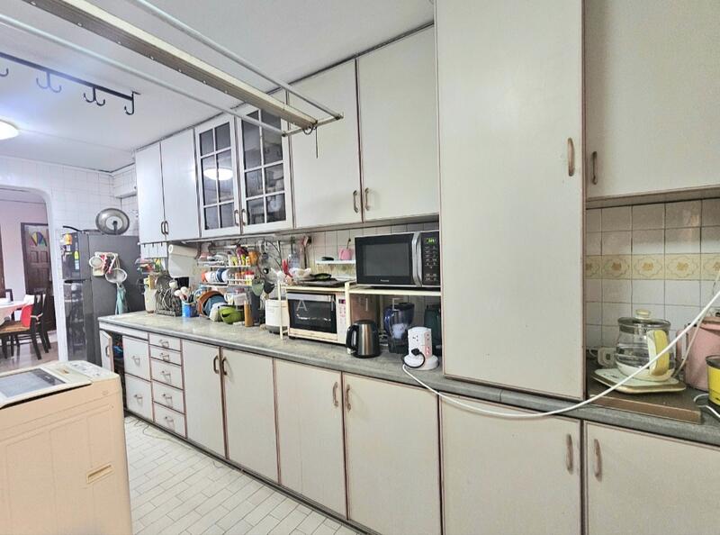 For Sale - 201 Jurong East Street 21