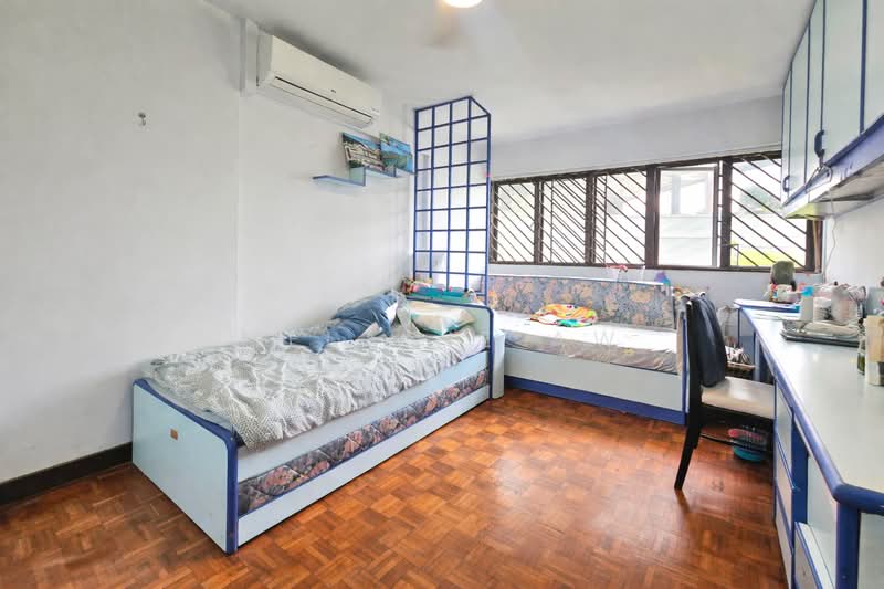 201 Jurong East Street 21, 201 Jurong East Street 21, 3 Bedrooms, 1,292 sqft, HDB Flat For Sale, by Melanie Aw, 500050657 - Bedroom - PropertyGuru.com.sg