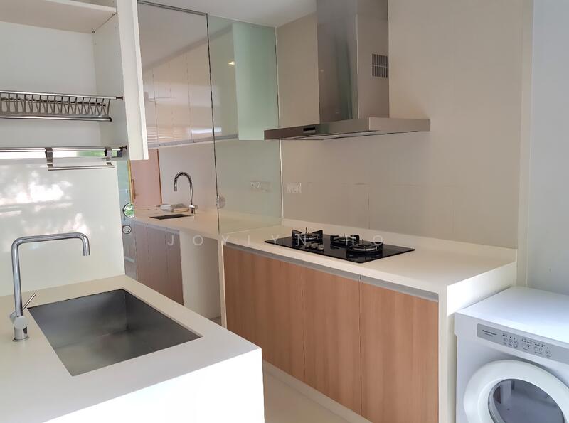 Floridian, 977 Bukit Timah Road, 3 Bedrooms, 1,658 sqft, Condominium For Rent, by Joylyn Ho, 500050662 - Kitchen - PropertyGuru.com.sg
