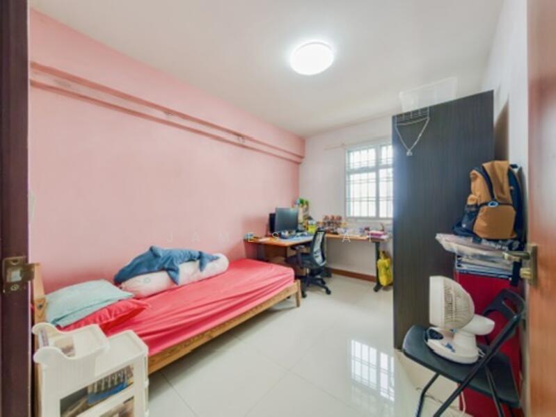803B Keat Hong Close HDB Flat For Sale at S$ 618,000 | PropertyGuru Singapore - Bedroom