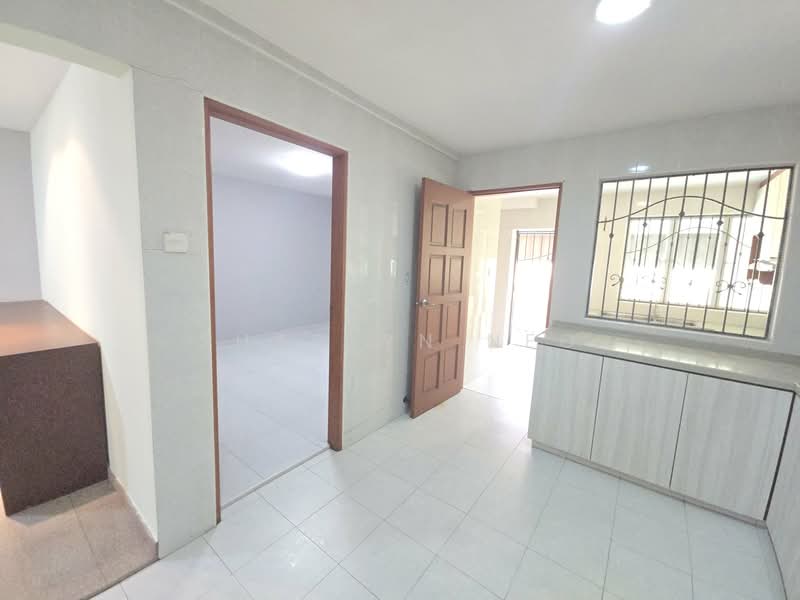 Tembeling Road Terrace House, Tembeling Road, 4 Bedrooms, 2,500 sqft, Terraced House For Rent, by Sharlyn Neo, 500050666 - Interior - PropertyGuru.com.sg