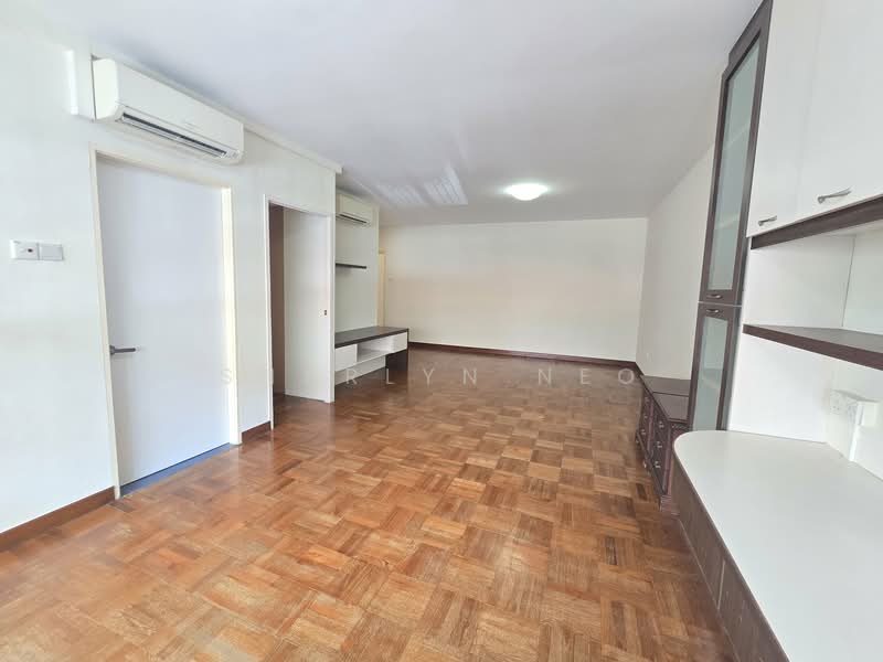Tembeling Road Terrace House, Tembeling Road, 4 Bedrooms, 2,500 sqft, Terraced House For Rent, by Sharlyn Neo, 500050666 - Master Room - PropertyGuru.com.sg