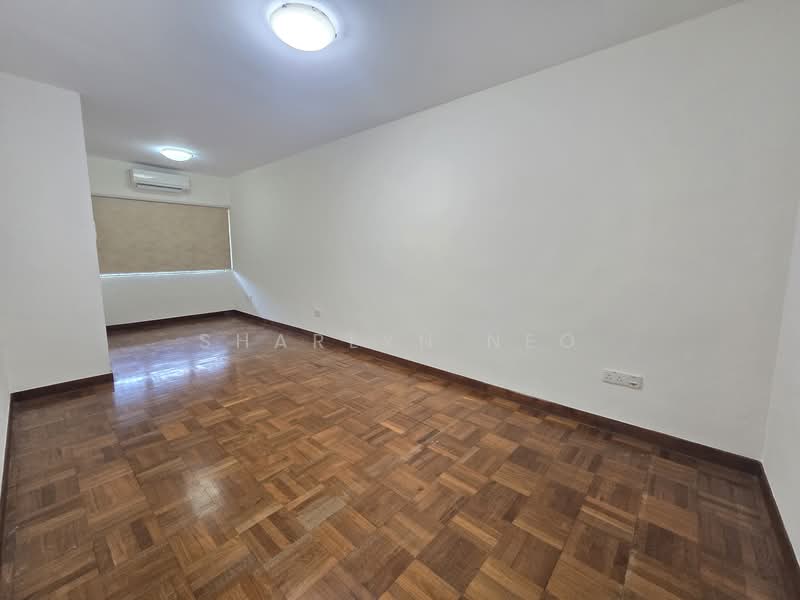 Tembeling Road Terrace House, Tembeling Road, 4 Bedrooms, 2,500 sqft, Terraced House For Rent, by Sharlyn Neo, 500050666 - 2nd room - PropertyGuru.com.sg