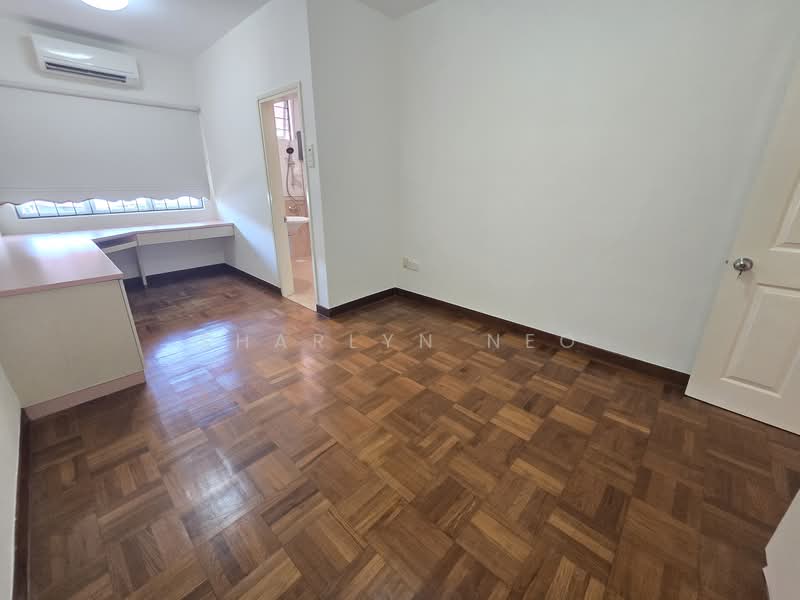Tembeling Road Terrace House, Tembeling Road, 4 Bedrooms, 2,500 sqft, Terraced House For Rent, by Sharlyn Neo, 500050666 - 3rd room - PropertyGuru.com.sg