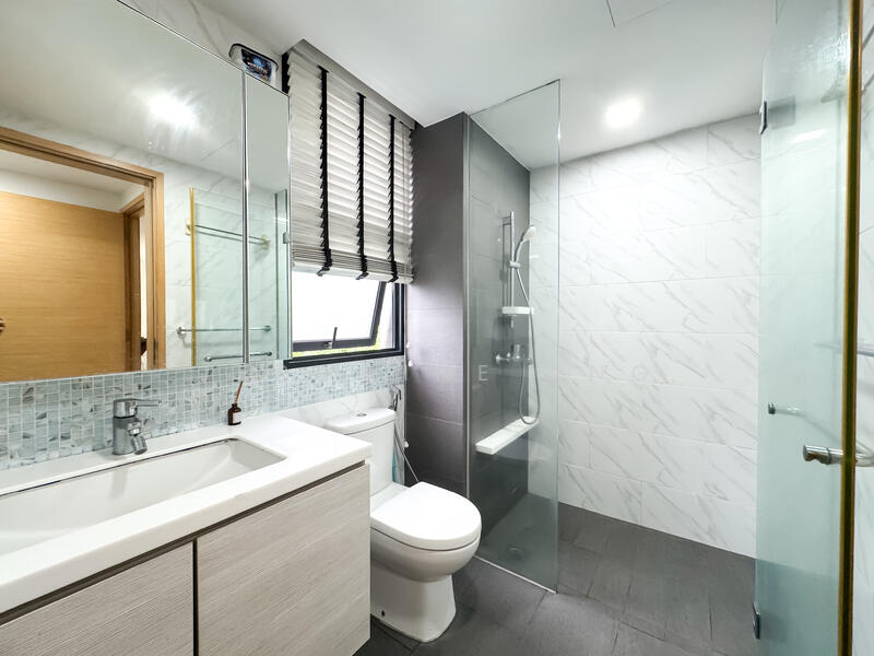 SUPER CHEAP! NO EXTENSION! Walk to MRT LOT 1! 3 BED! Condominium For Sale at S$ 1,310,000 | PropertyGuru Singapore