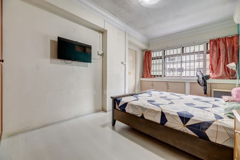 719 Woodlands Avenue 6 HDB Flat For Sale at S$ 680,000 | PropertyGuru Singapore