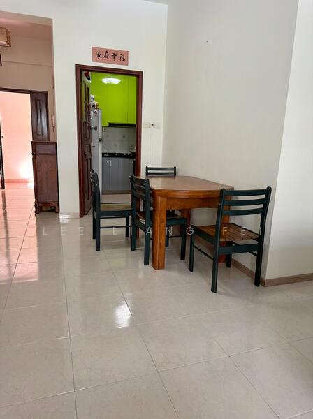 Hillview Heights, 27 Hillview Avenue, 3 Bedrooms, 990 sqft, Condominium For Rent, by Lee Liang Fei, 500050693 - Dining Room - PropertyGuru.com.sg