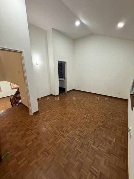 Tai Hwan Park, Tai Hwan Drive, 3 Bedrooms, 2,500 sqft, Terraced House For Rent, by Erasmus Toh, 500050720 - Interior - PropertyGuru.com.sg