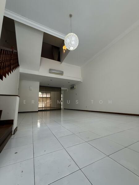 Tai Hwan Park, Tai Hwan Drive, 3 Bedrooms, 2,500 sqft, Terraced House For Rent, by Erasmus Toh, 500050720 - PropertyGuru.com.sg