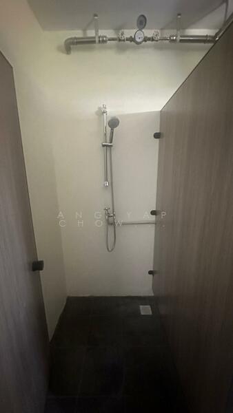 Jalan Besut, Jalan Besut, 1,001 sqft, Dormitory For Rent, by Ang Yap Chow 洪业超, 500050723 - Bathroom - CommercialGuru.com.sg