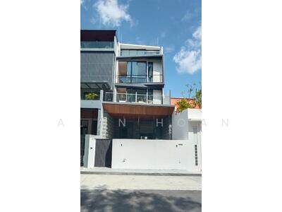 For Sale - Simon Lane