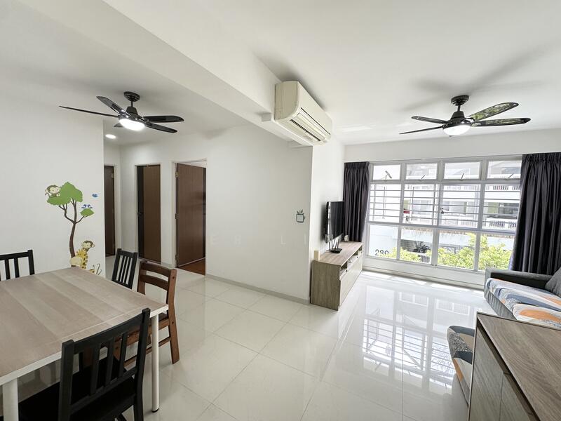 For Rent - 288A Compassvale Crescent