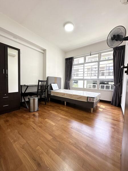 For Rent - 288A Compassvale Crescent