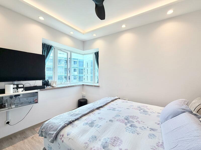 Edelweiss Park Condo Condominium For Sale at S$ 1,158,888 | PropertyGuru Singapore - Bedroom