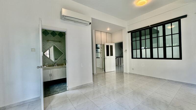 Greenleaf place, Greenleaf place, 5 Bedrooms, 4,500 sqft, Semi-Detached House For Rent, by Sam Liu Tong, 500050853 - PropertyGuru.com.sg