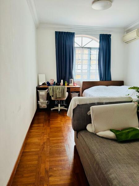 Siglap drive, Siglap Drive, 5 Bedrooms, 3,000 sqft, Terraced House For Rent, by Lauren Lee, 500050920 - PropertyGuru.com.sg