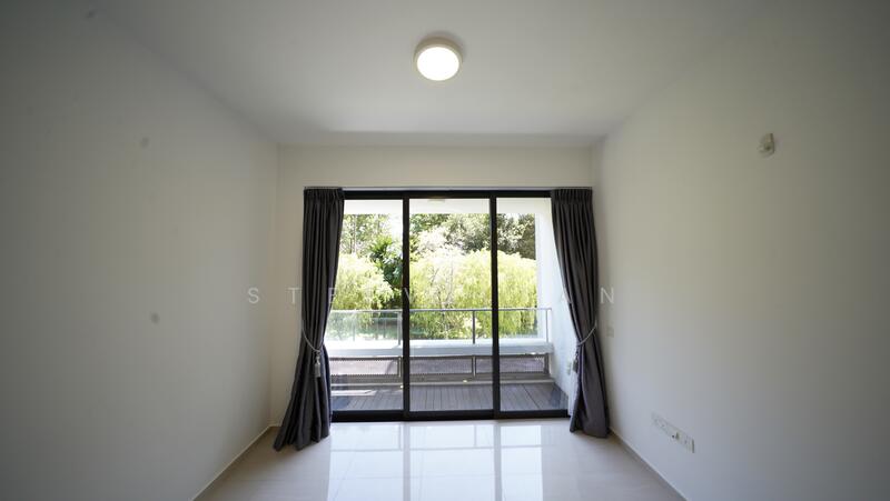 D'Nest, 131 Pasir Ris Grove, 3 Bedrooms, 936 sqft, Condominium For Rent, by Steeve Tan, 500050949 - Balcony - PropertyGuru.com.sg