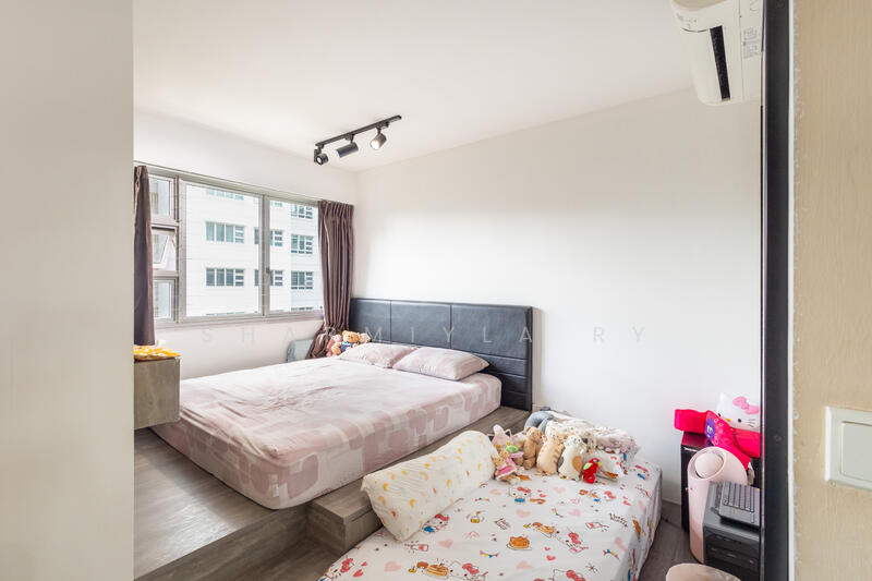17B Circuit Road HDB Flat For Sale at S$ 990,000 | PropertyGuru Singapore - Bedroom