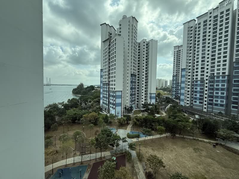 422B Northshore Drive, 422B Northshore Dr, 3 Bedrooms, 1,001 sqft, HDB Flat For Sale, by Joey Lim, 500050968 - Exterior - PropertyGuru.com.sg