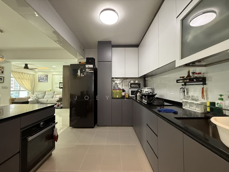 422B Northshore Drive, 422B Northshore Dr, 3 Bedrooms, 1,001 sqft, HDB Flat For Sale, by Joey Lim, 500050968 - Kitchen - PropertyGuru.com.sg