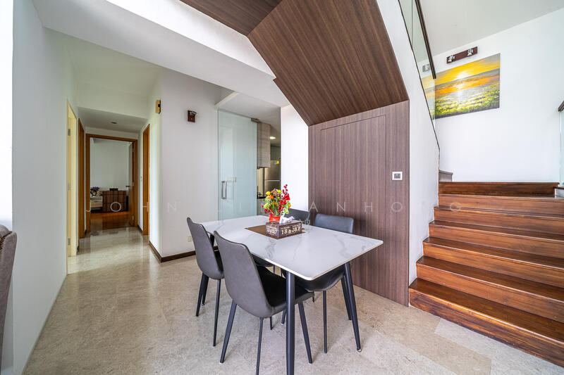 The Calrose Condominium For Sale at S$ 3,400,000 | PropertyGuru Singapore - Dining Room