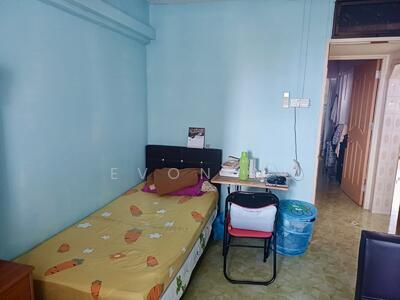 For Rent - 214 Bedok North Street 1