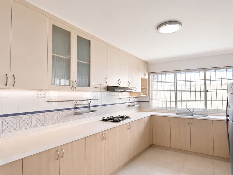 Cashew Hill, Cashew Hill, 5 Bedrooms, 4,008 sqft, Semi-Detached House For Sale, by Sharon Nio, 500051055 - Kitchen - PropertyGuru.com.sg