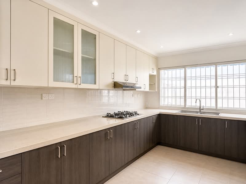 Cashew Hill, Cashew Hill, 5 Bedrooms, 4,008 sqft, Semi-Detached House For Sale, by Sharon Nio, 500051055 - Kitchen - PropertyGuru.com.sg