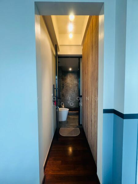 Icon Apartment For Sale at S$ 1,299,000 | PropertyGuru Singapore - Corridor