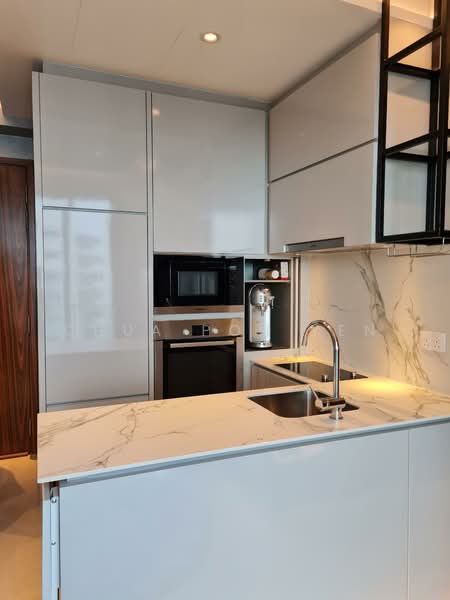 The Line@Tanjong Rhu Condominium For Sale at S$ 1,390,000 | PropertyGuru Singapore - Kitchen