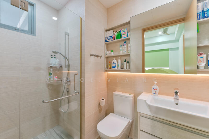 Alex Residences Apartment For Sale at S$ 1,530,000 | PropertyGuru Singapore - Bathroom