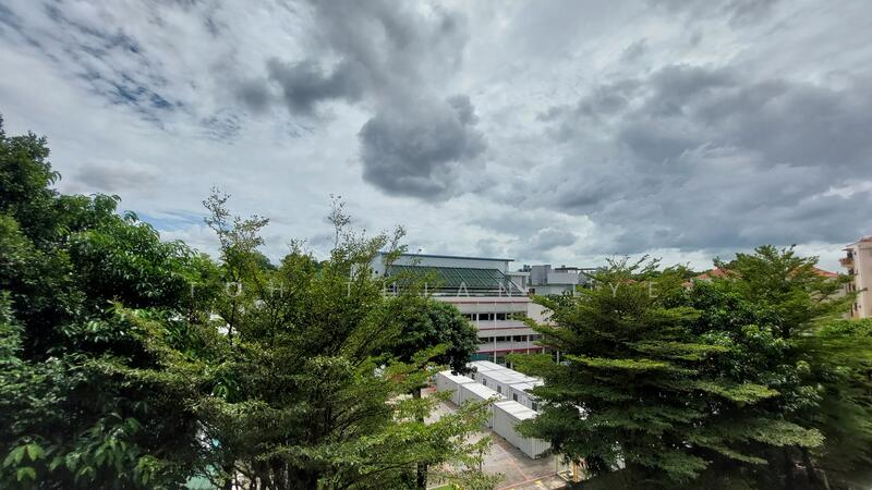 10 Shelford Apartment For Sale at S$ 938,000 | PropertyGuru Singapore