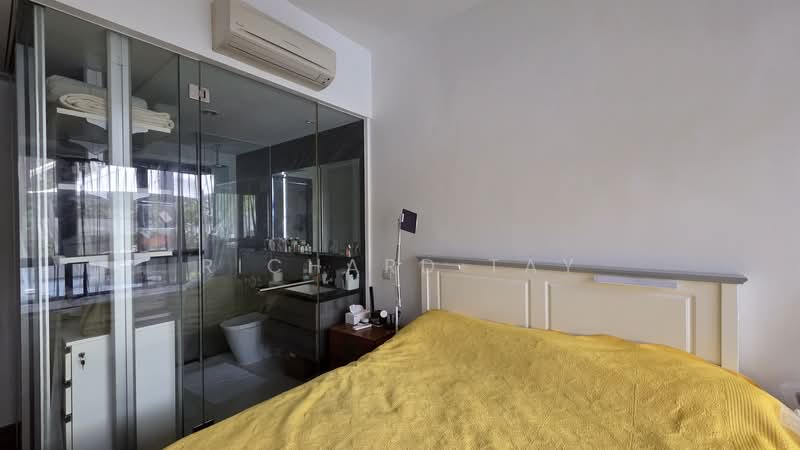 For Sale - Waterfront Isle