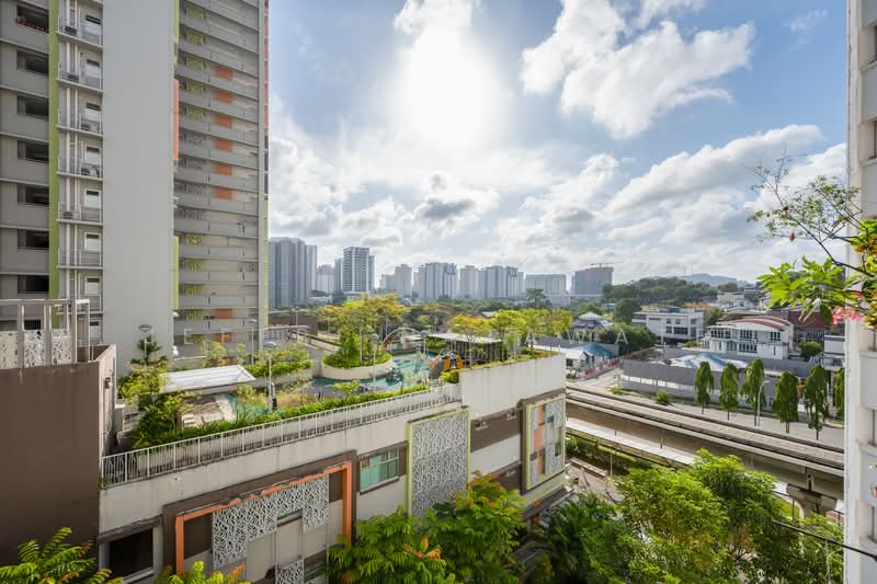 152 Jalan Teck Whye HDB Flat For Sale at S$ 599,999 | PropertyGuru Singapore - Exterior