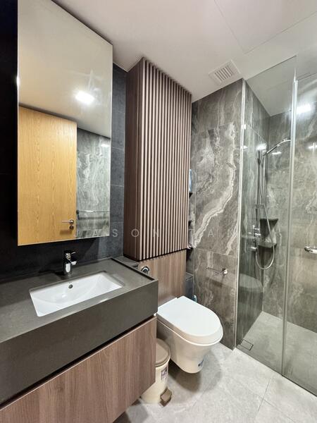 Midwood, 8 Hillview Rise, 1 Bedroom, 484 sqft, Condominium For Rent, by Jason Tan, 500051142 - PropertyGuru.com.sg