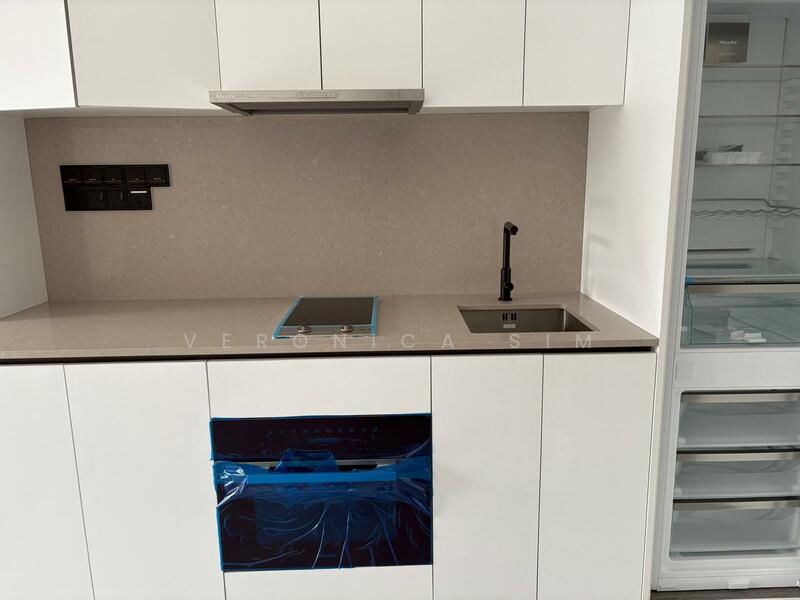 The Landmark, 173 Chin Swee Road, 1 Bedroom, 495 sqft, Condominium For Rent, by Veronica Sim, 500051199 - Kitchen - PropertyGuru.com.sg