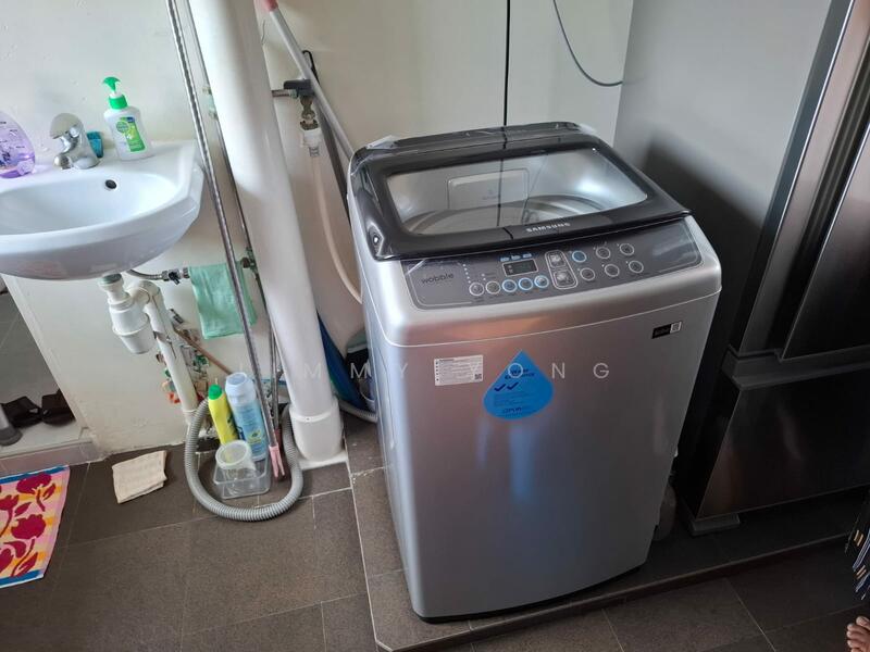 341 Clementi Avenue 5, 341 Clementi Avenue 5, Room Rental, 80 sqft, HDB Flat For Rent, by Jimmy Yong, 500051239 - Bathroom - PropertyGuru.com.sg