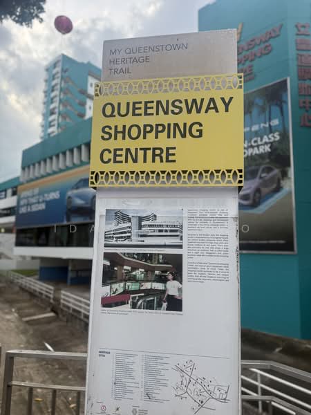 Queensway Shopping Centre, 1 Queensway, 205 sqft, Mall Shop For Rent, by Ida Santoso, 500051240 - Exterior - CommercialGuru.com.sg
