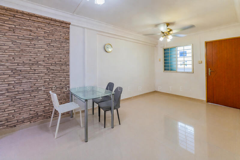 For Sale - 411 Tampines Street 41