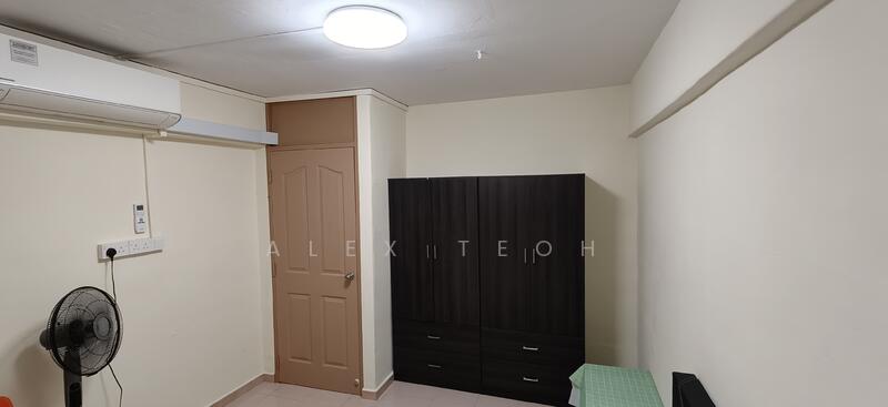 348 Bukit Batok Street 34, 348 Bukit Batok Street 34, Room Rental, 100 sqft, HDB Flat For Rent, by Alex Teoh, 500051281 - Interior - PropertyGuru.com.sg