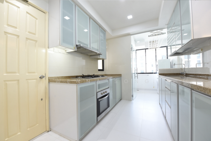 Grange Road Condo, , 3 Bedrooms, 1,389 sqft, Condominium For Rent, by Wenna Song, 500051287 - Kitchen - PropertyGuru.com.sg