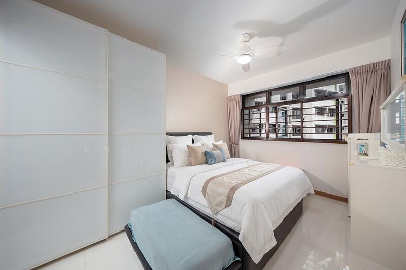 114A Alkaff Crescent, Alkaff Crescent, 2 Bedrooms, 732 sqft, HDB Flat For Sale, by Png Chin Teck (Ian Png), 500051288 - Master Bedroom - PropertyGuru.com.sg