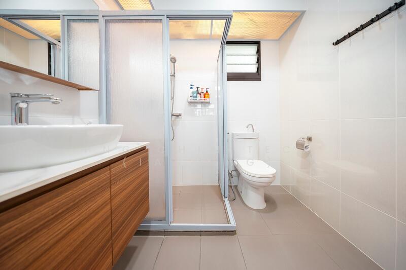 114A Alkaff Crescent, Alkaff Crescent, 2 Bedrooms, 732 sqft, HDB Flat For Sale, by Png Chin Teck (Ian Png), 500051288 - Master Bathroom - PropertyGuru.com.sg