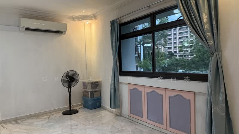 368 Tampines Street 34, 368 Tampines Street 34, 3 Bedrooms, 1,313 sqft, HDB Flat For Sale, by Grace Sin 辛丽芬, 500051335 - Master Bedroom - PropertyGuru.com.sg