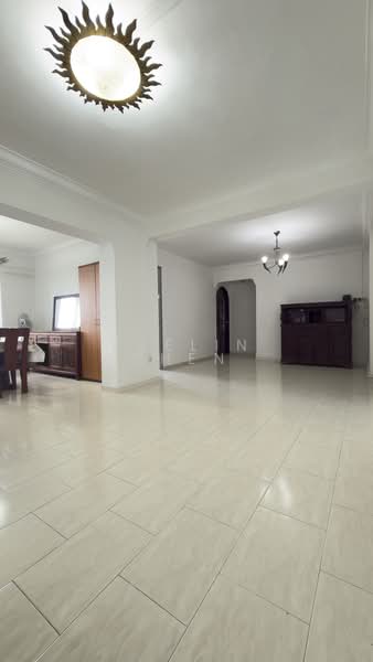 117 Pasir Ris Street 11, 117 Pasir Ris Street 11, 4 Bedrooms, 1,334 sqft, HDB Flat For Sale, by Yuelin Shen, 500051372 - Living Room - PropertyGuru.com.sg