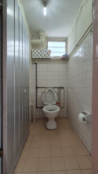 For Rent - 1 Lorong Lew Lian