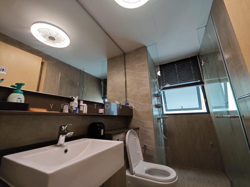 The Jovell Condominium For Sale at S$ 1,350,000 | PropertyGuru Singapore - Bathroom