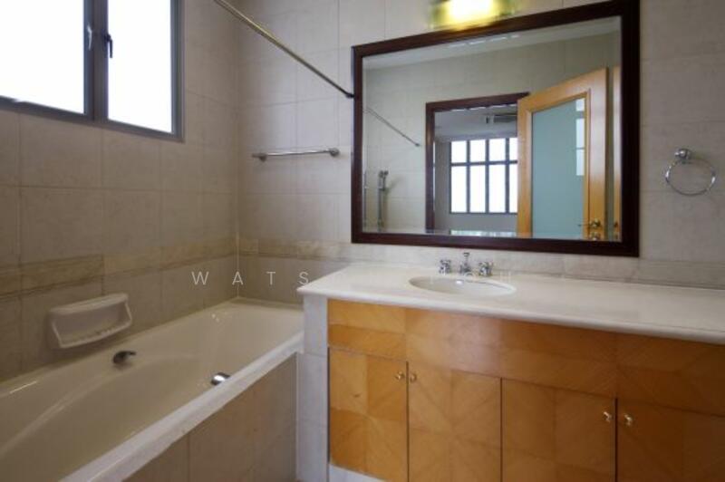 Villas Holland, 4 Bukit Sedap Road, 6 Bedrooms, 12,486 sqft, Detached House For Rent, by Watson Poh, 500051470 - Bathroom - PropertyGuru.com.sg