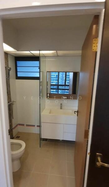 94 Dawson Road HDB Flat For Sale at S$ 839,000 | PropertyGuru Singapore - Bathroom