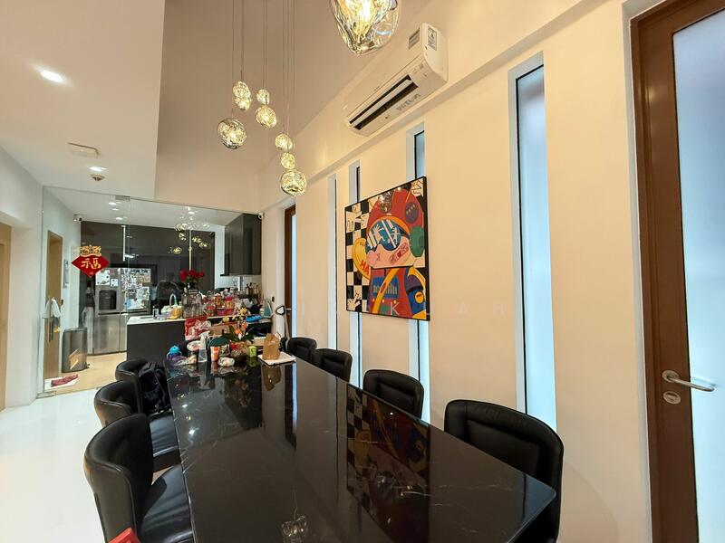 Verdana Villas @ Serangoon Garden Cluster House For Sale at S$ 4,800,000 | PropertyGuru Singapore - Dining Room
